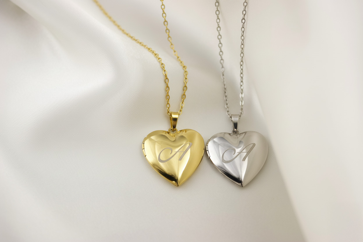 Heart Locket Photo Necklace - Image 2