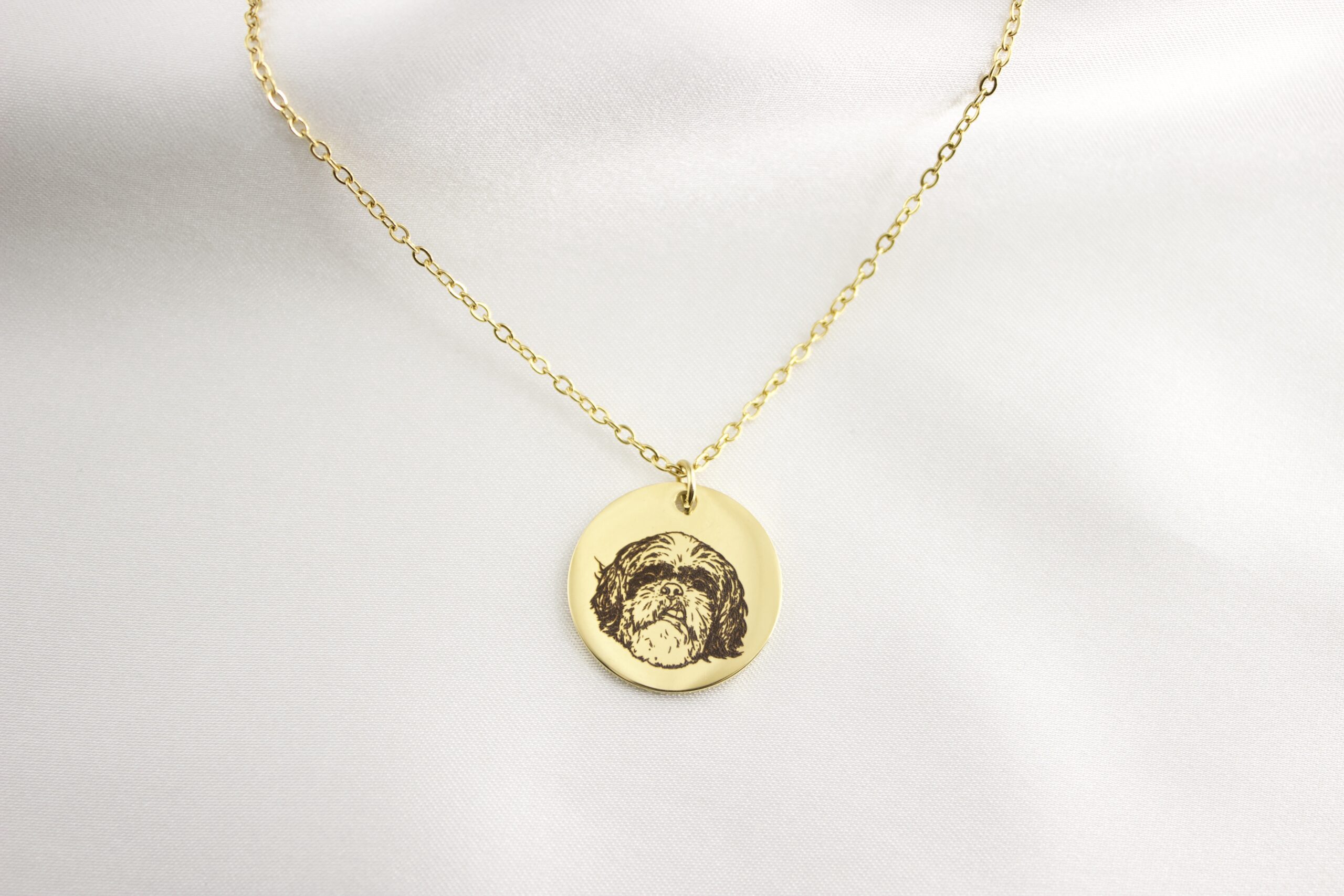 Custom Portrait Round Pendant - Image 3