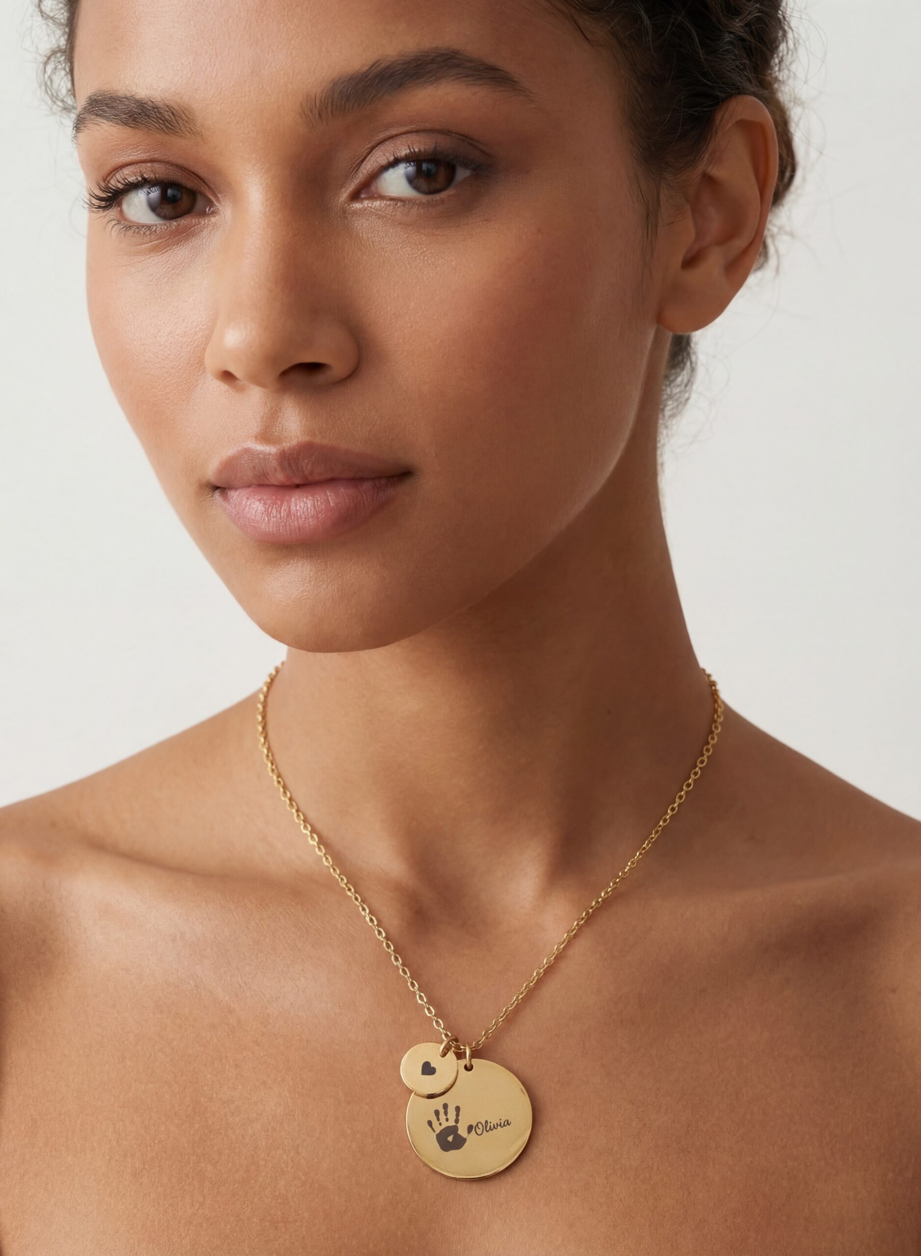 Circle Necklace handprint - Image 5